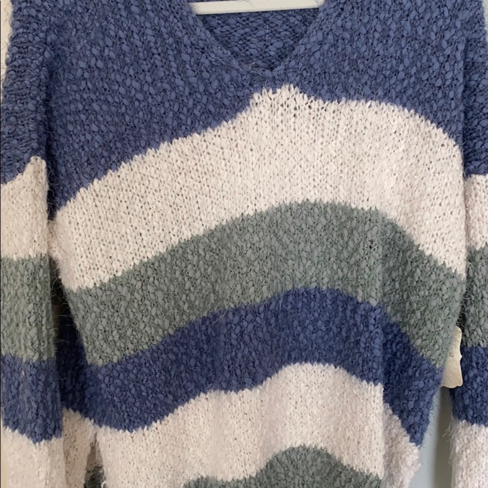 Altar’d State Sweater - Picture 3 of 5